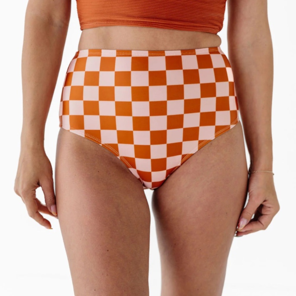 Mid Rise Bottoms in Check Me Out